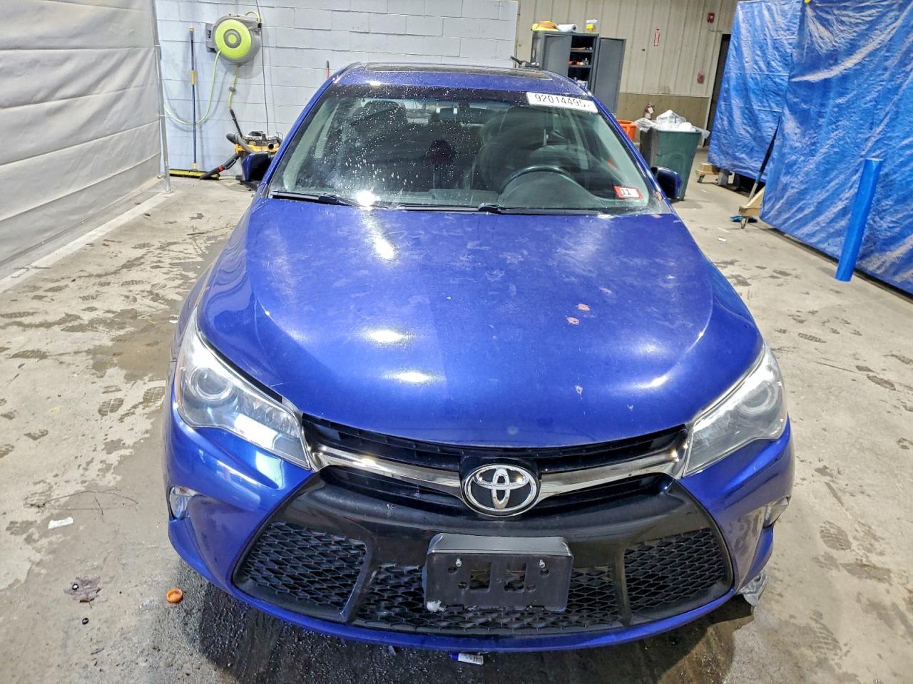 2015 Toyota Camry Le - Image 5