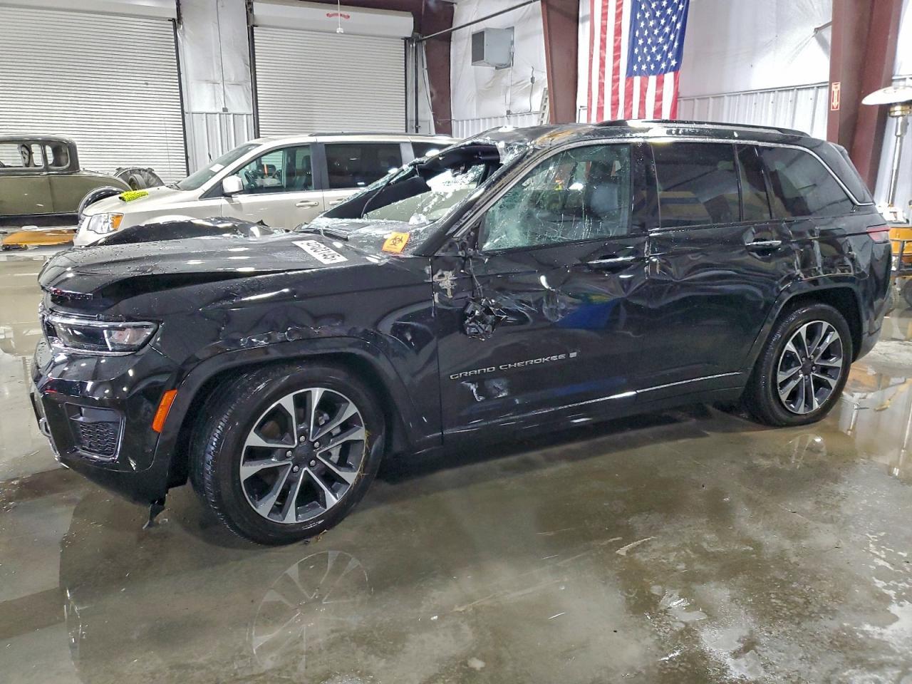 2023 Jeep Grand Cherokee Overland