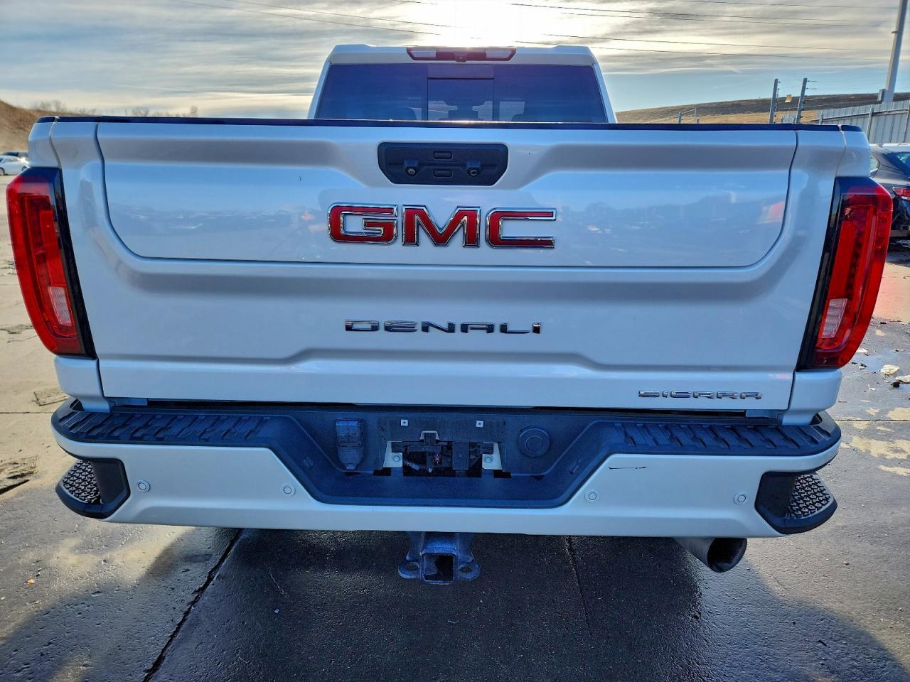 2022 GMC Sierra K2500 Denali - Image 6