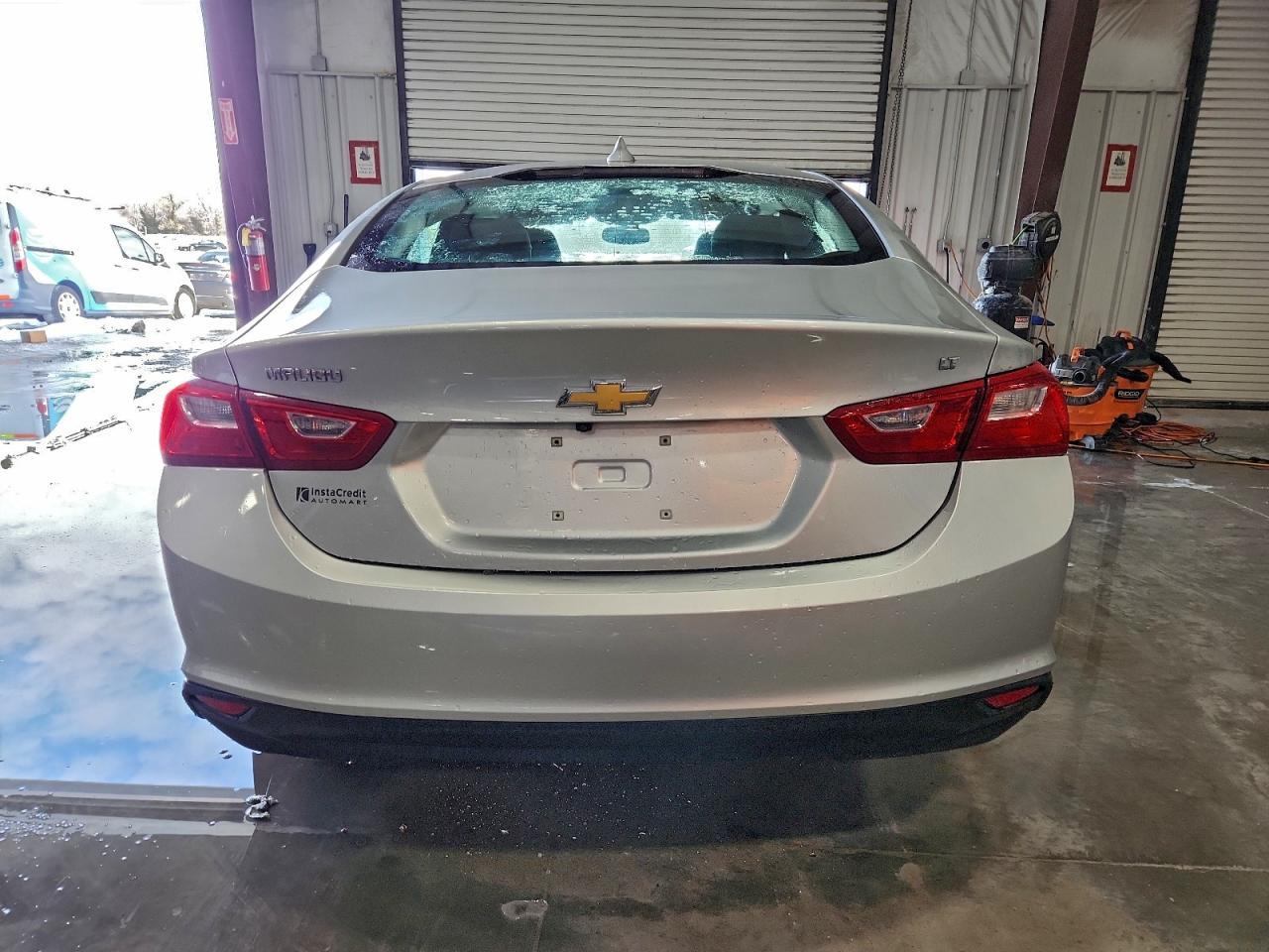 2017 Chevrolet Malibu Lt - Фото 6