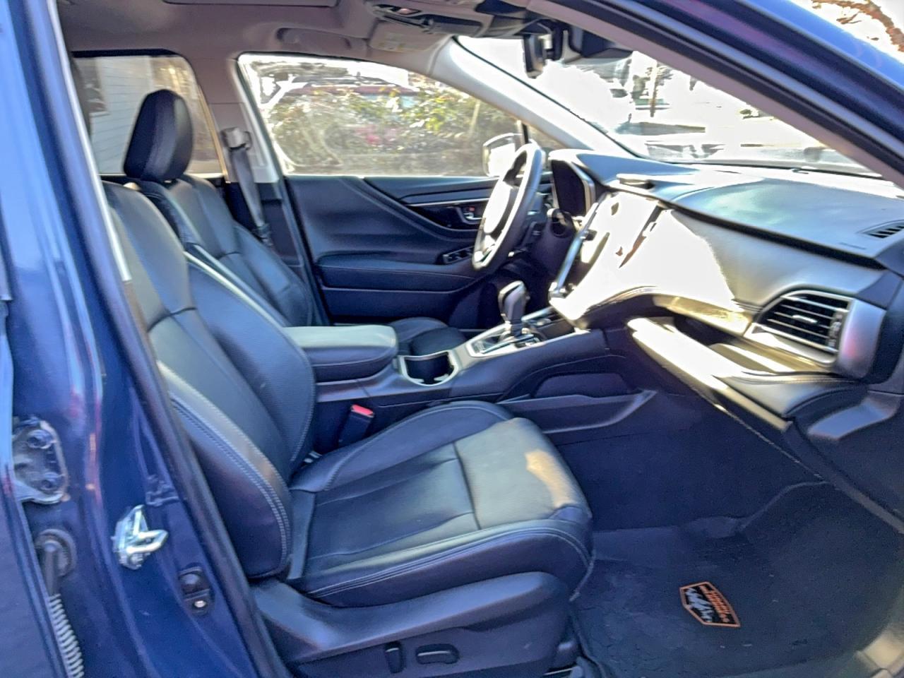 2023 Subaru Outback Touring - Image 5