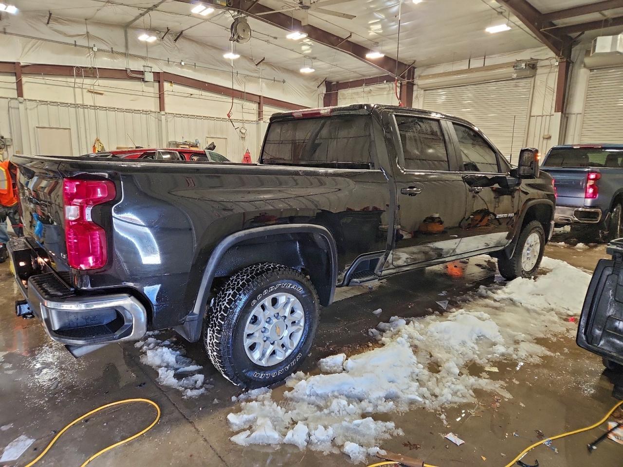 2024 Chev Silverado K2500 Heavy Duty Lt - Фото 3