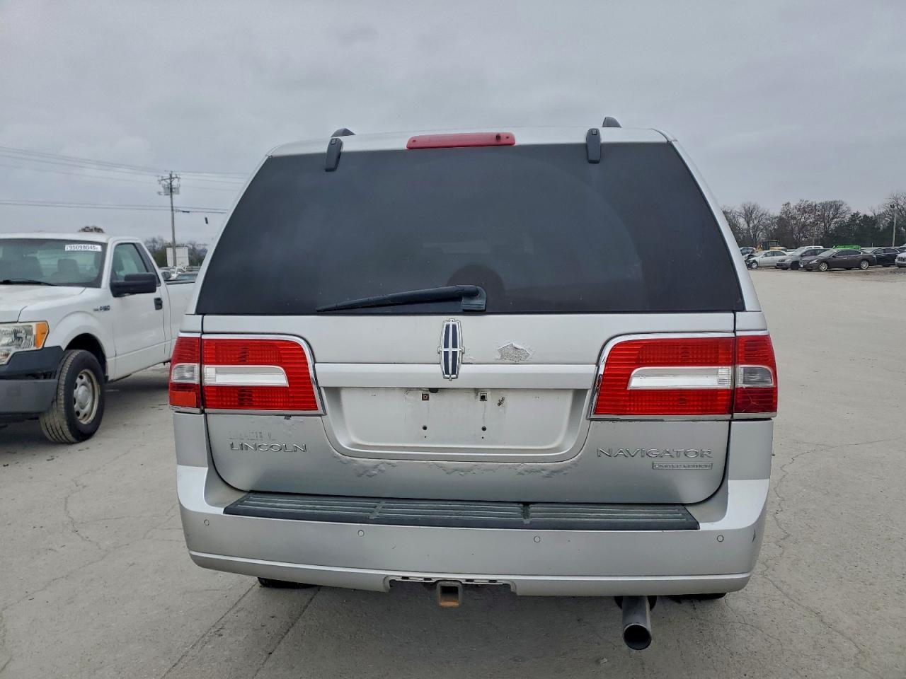 2010 Lincoln Navigator - Фото 6