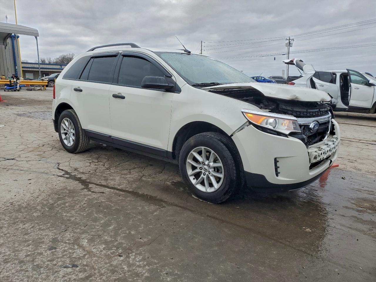 2013 Ford Edge Se - Image 4