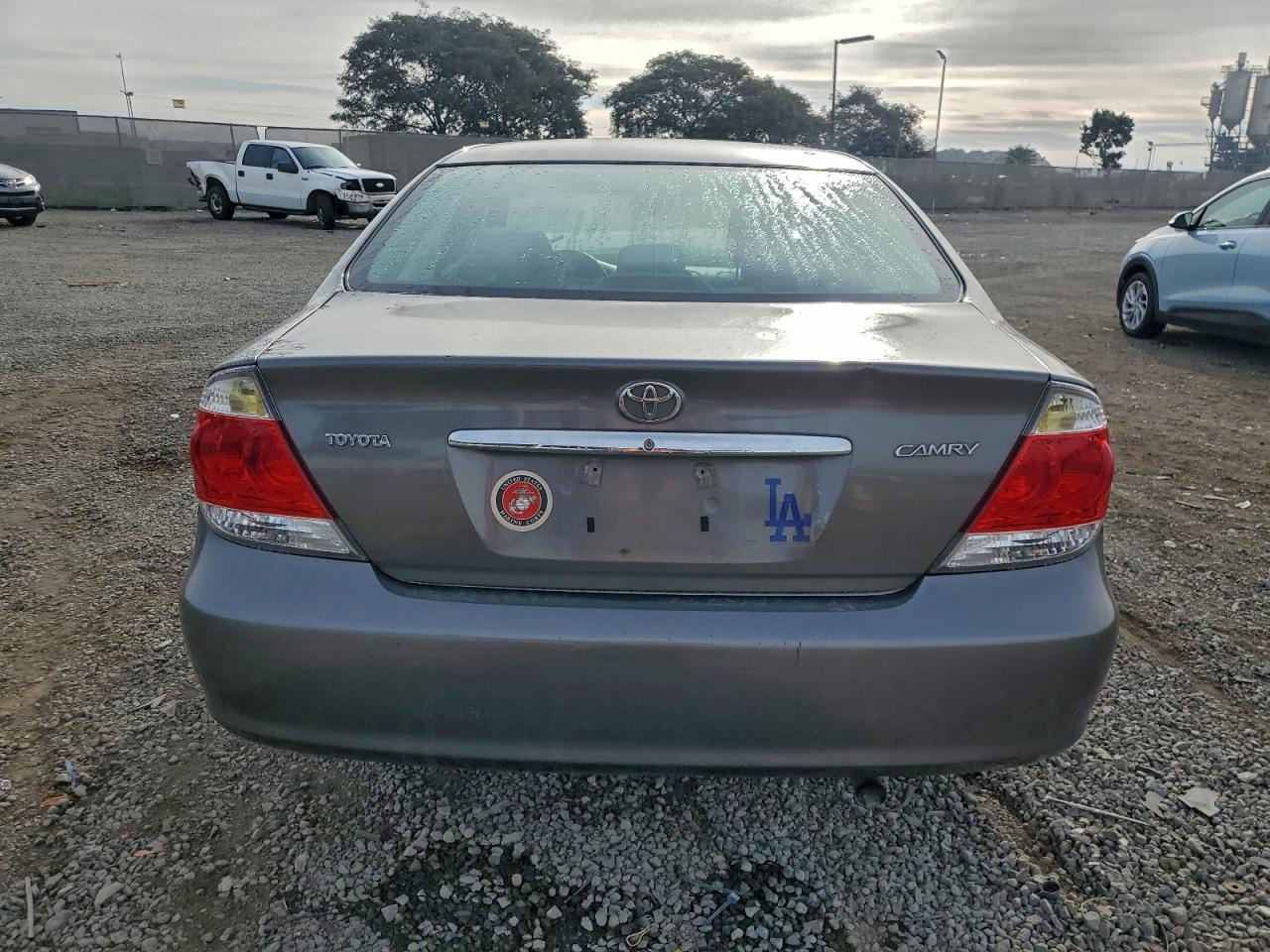 2005 Toyota Camry Standard - Image 6