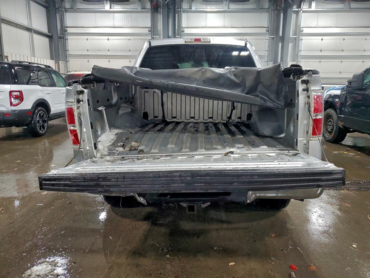 2010 Ford F150 Supercrew - Image 6