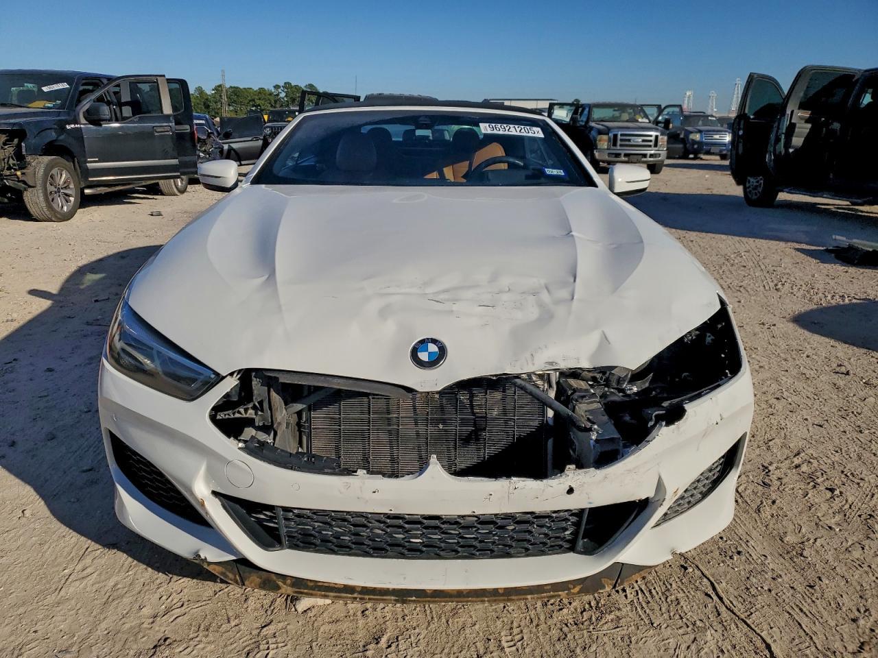 2020 BMW M850Xi - Image 5