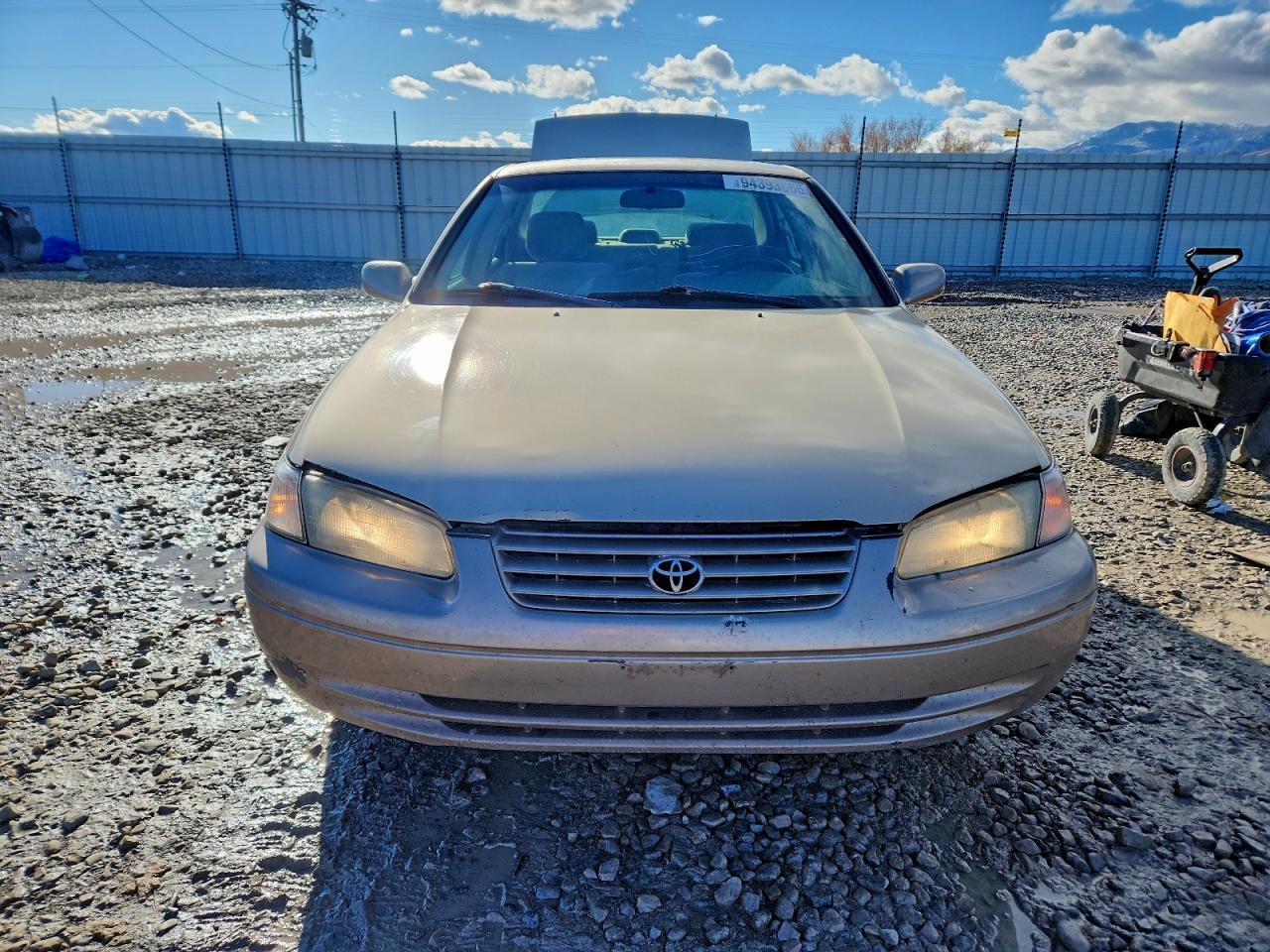 1999 Toyota Camry Le - Image 5