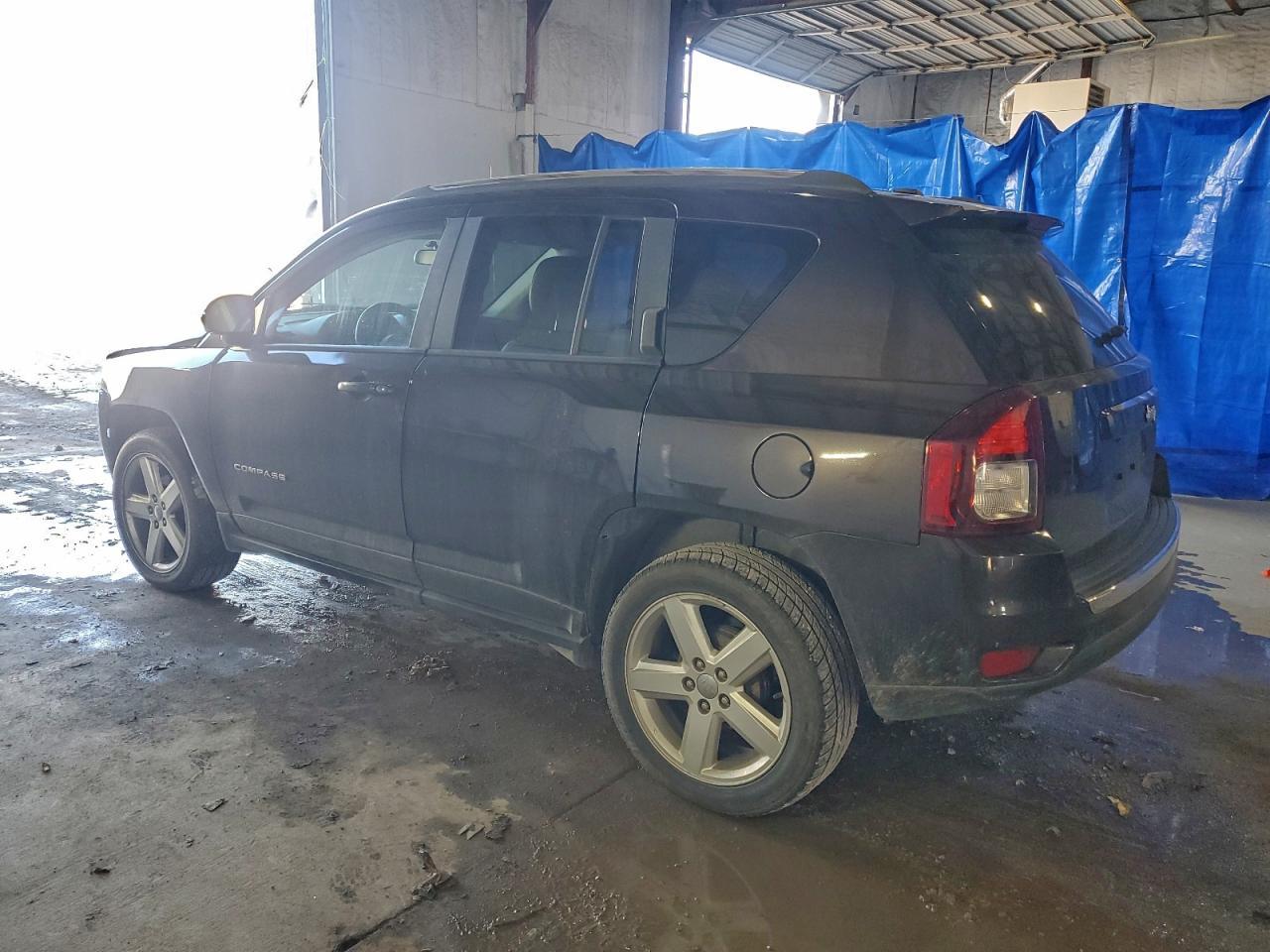 2014 Jeep Compass Latitude - Image 2