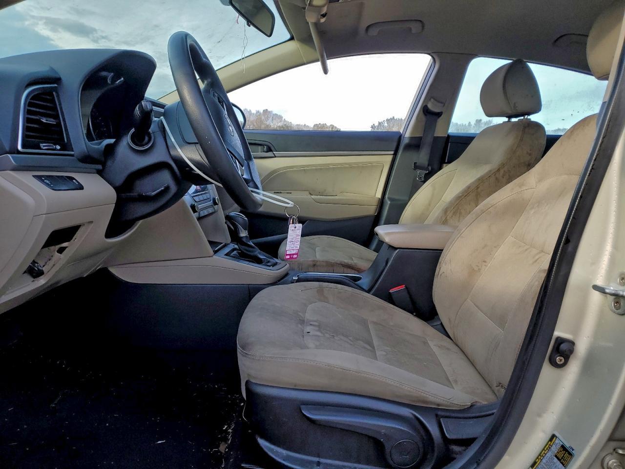 2017 Hyundai Elantra Se - Фото 7