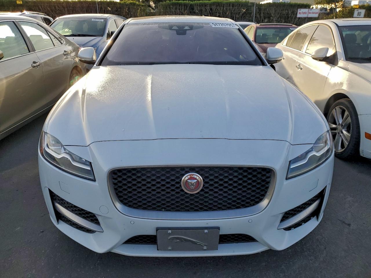 2016 Jaguar Xf R - Sport - Фото 5