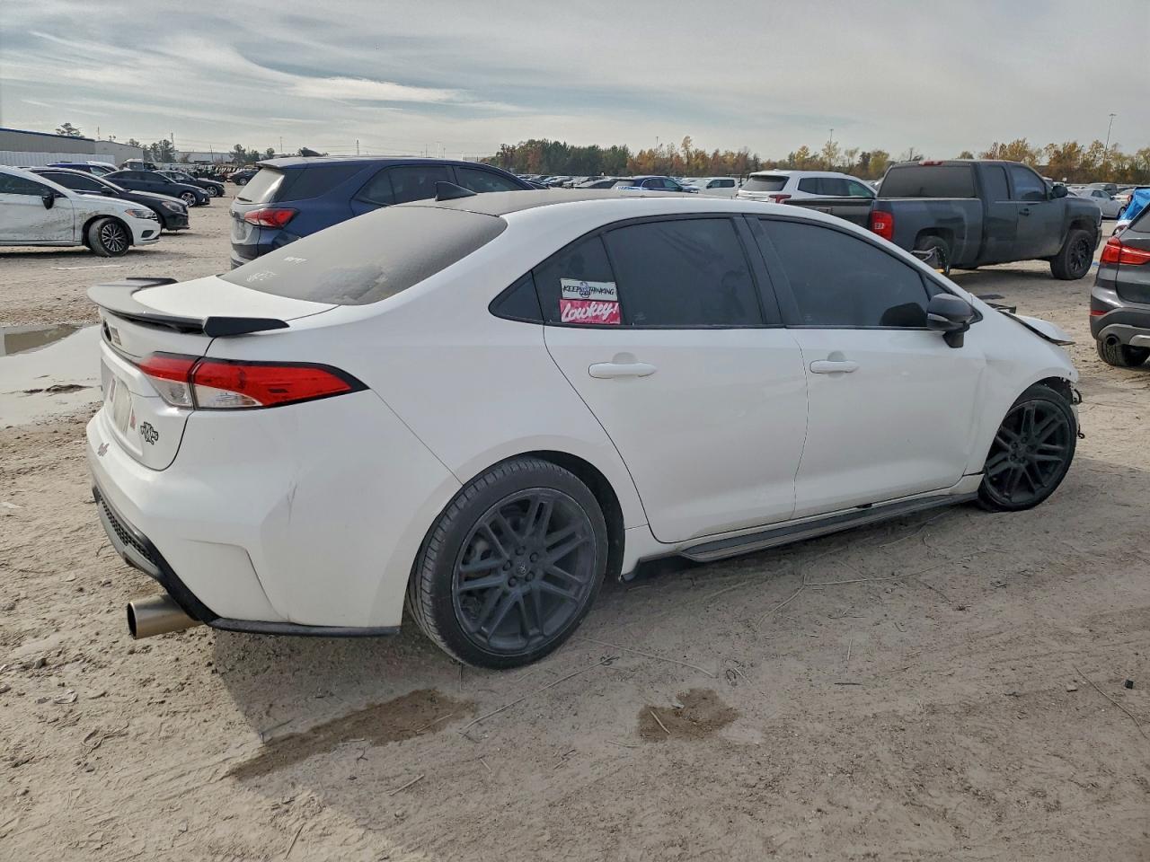 2021 Toyota Corolla Se - Фото 3