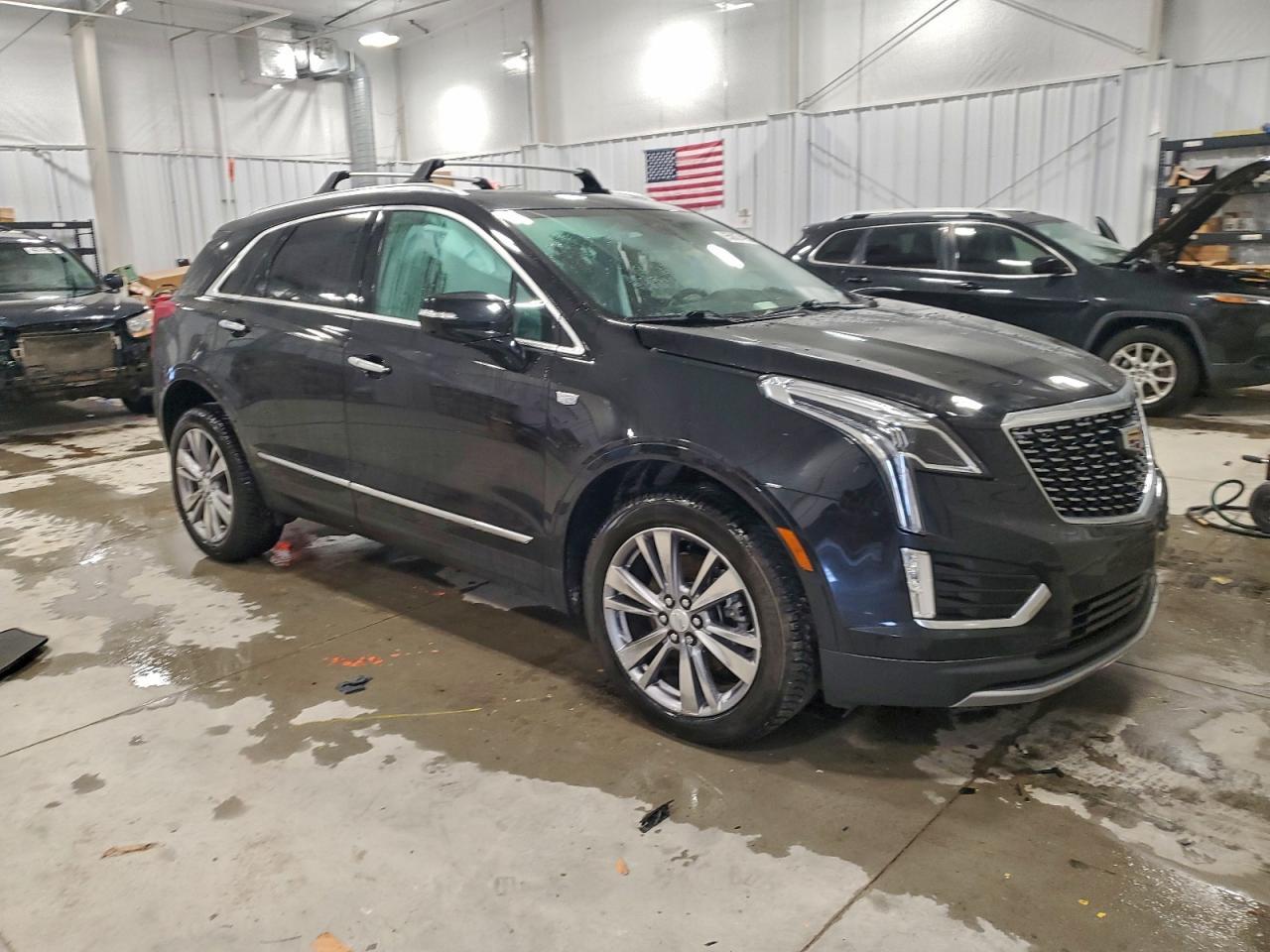 2023 Cadillac Xt5 Premium Luxury - Image 4