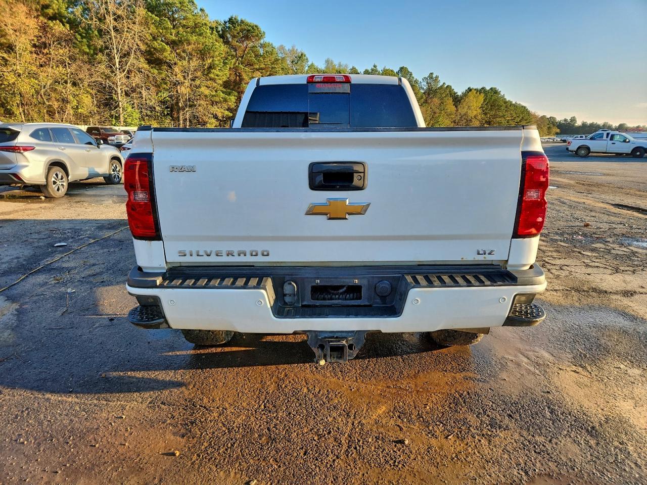 2017 Chevrolet Silverado K2500 Heavy Duty Ltz - Фото 6