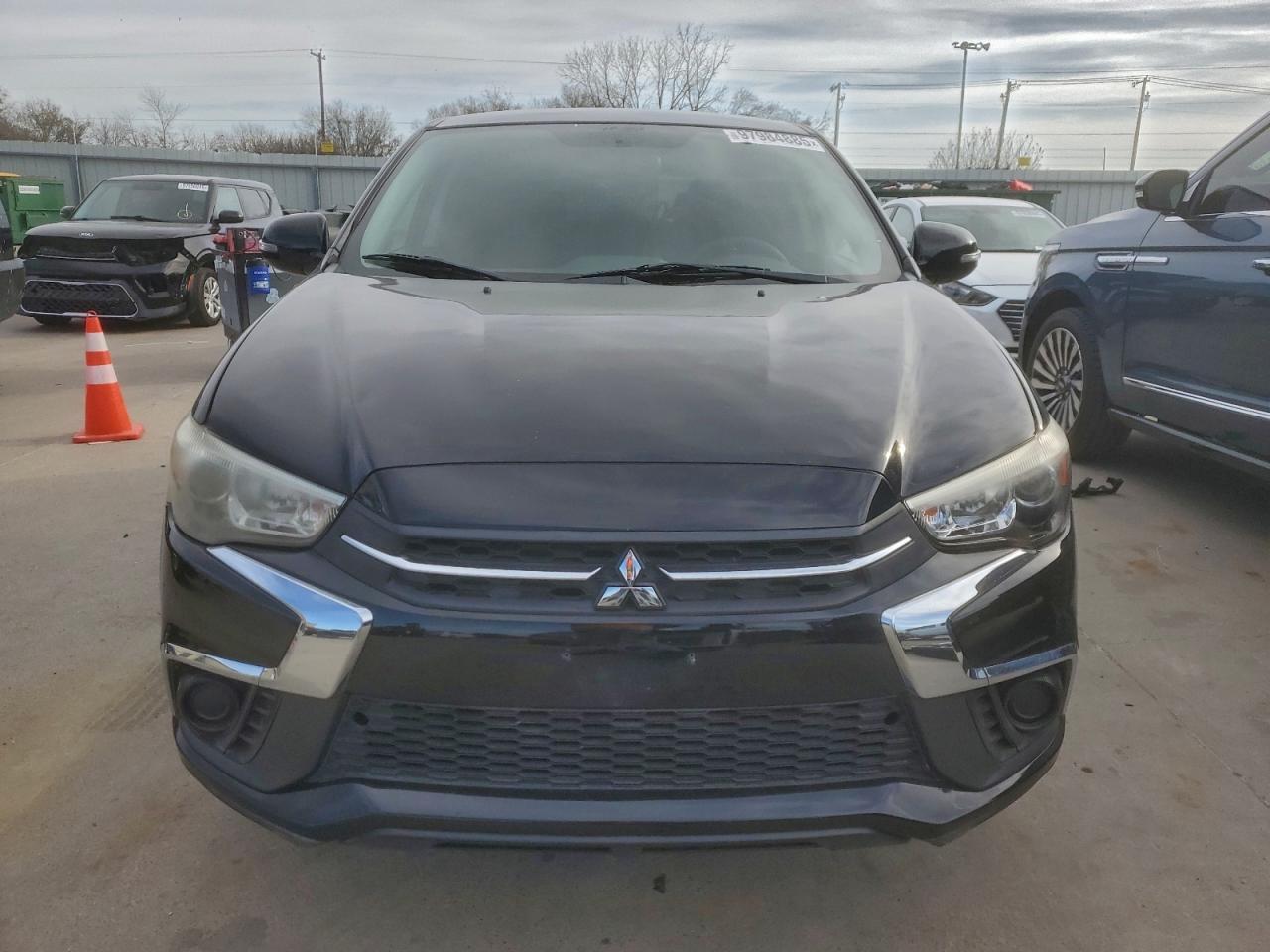2018 Mitsubishi Outlander Sport Es - Image 5