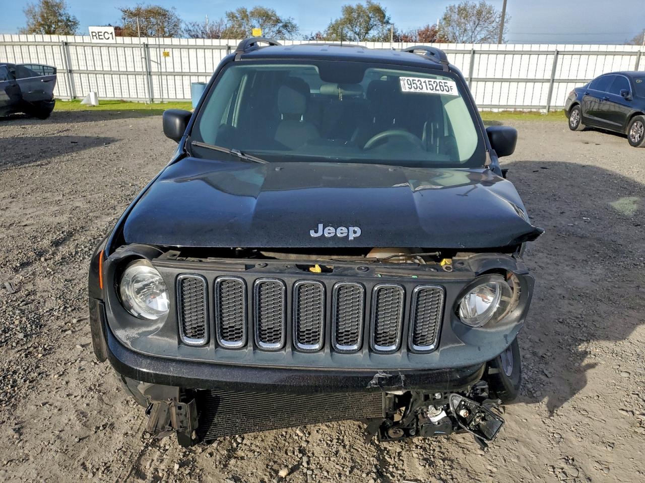 2017 Jeep Renegade Sport - Фото 5