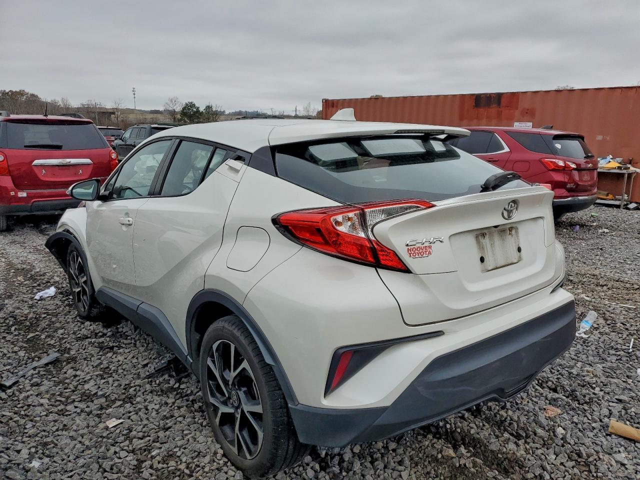 2021 Toyota C-Hr Xle - Фото 2