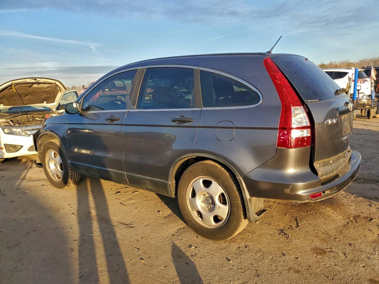 2010 Honda Cr-V Lx - Image 2