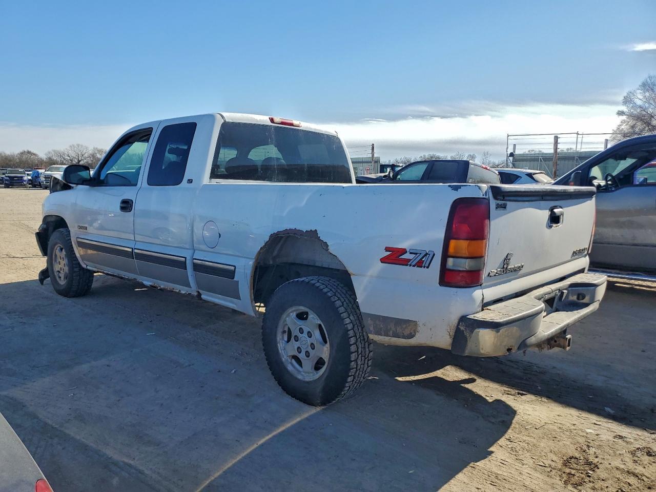 2000 Chevrolet Silverado K1500 - Фото 2