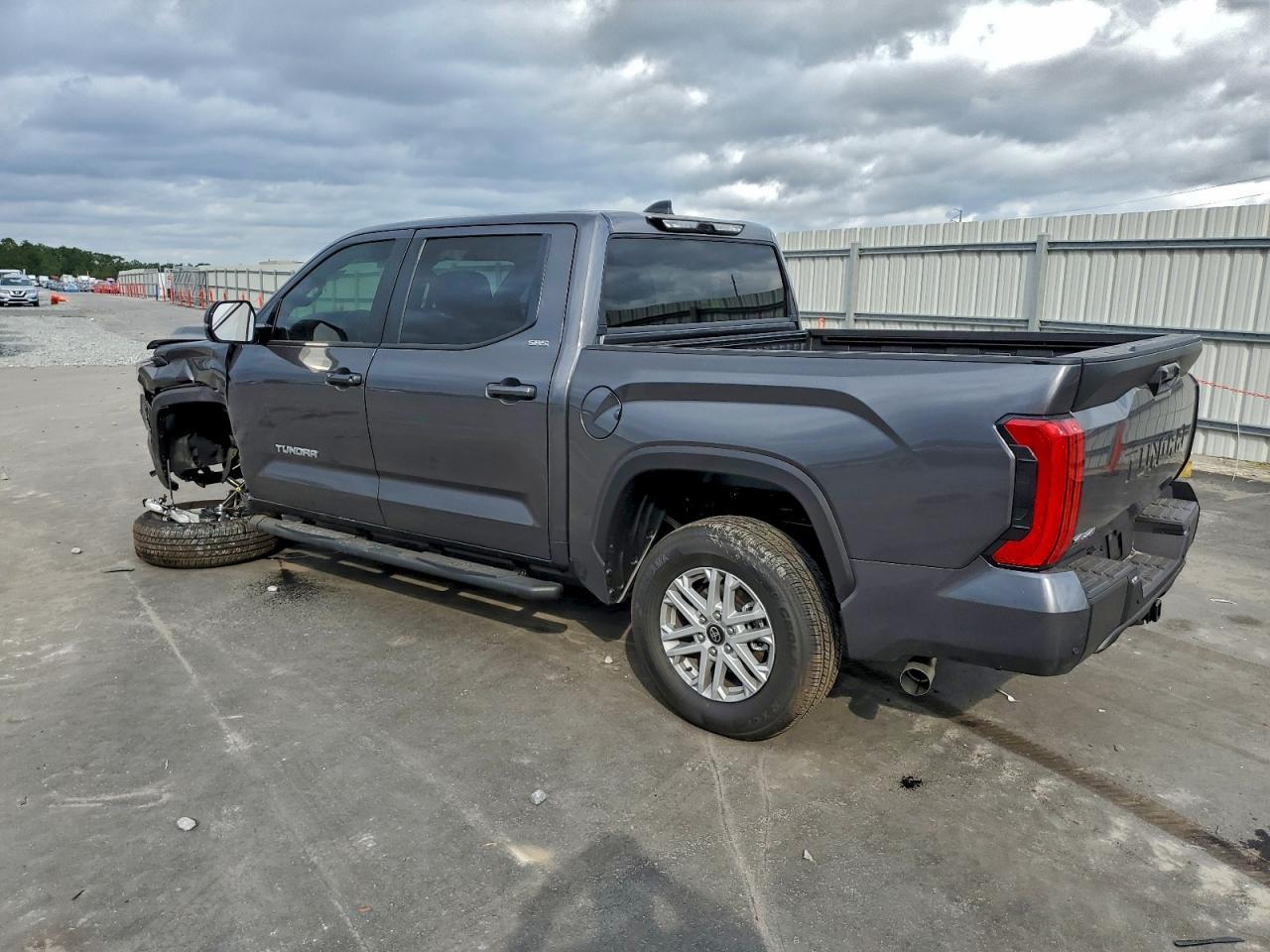 2026 Toyota Tundra Crewmax Sr - Фото 2