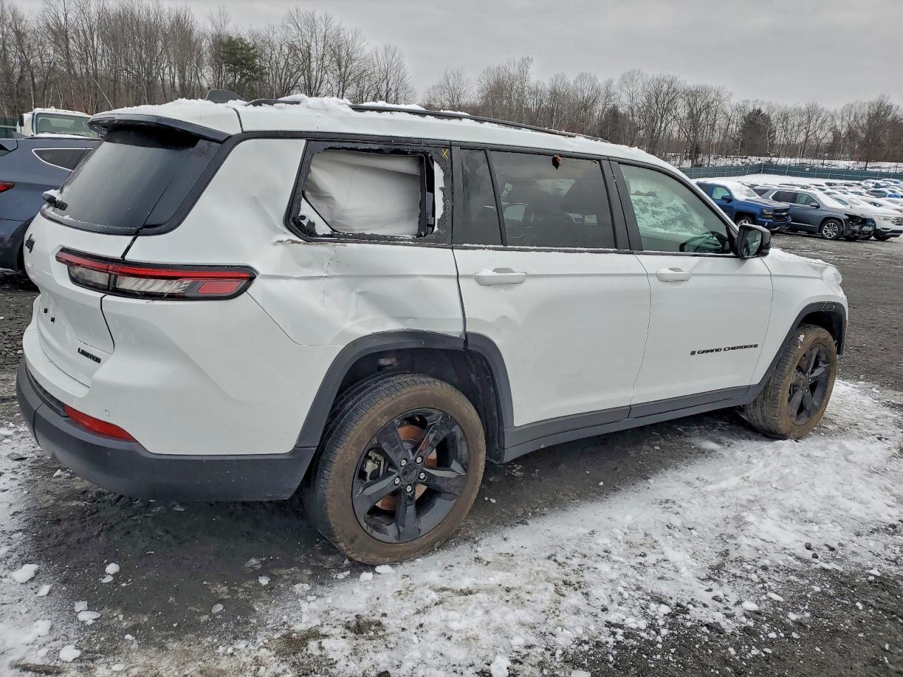 2024 Jeep Grand Cherokee L Limited - Image 3