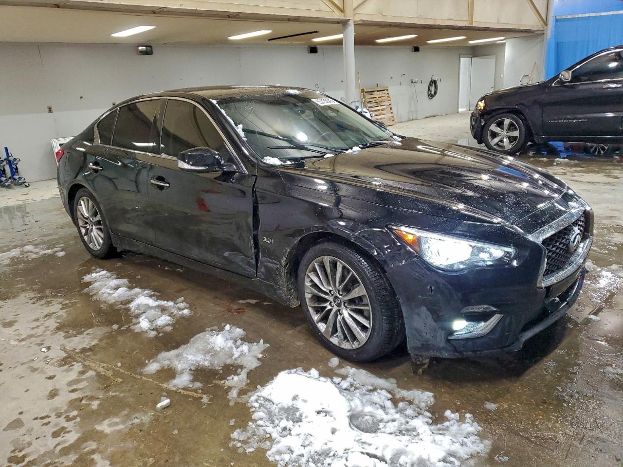 2019 Infiniti Q50 Luxe - Фото 4