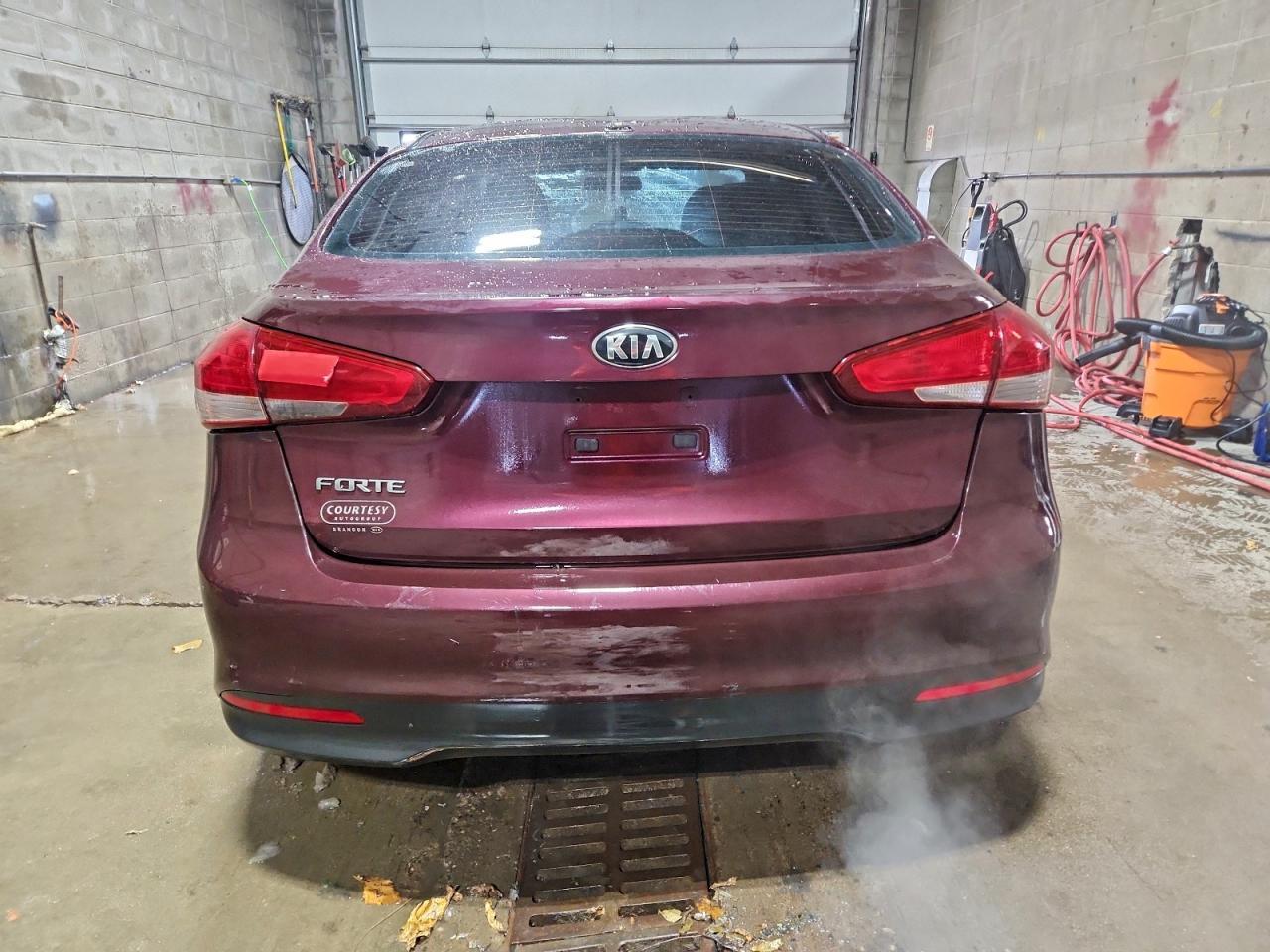 2017 Kia Forte Lx - Фото 6