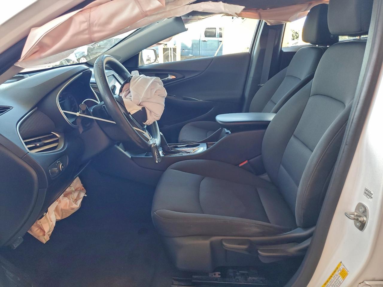 2018 Chevrolet Malibu Ls - Фото 7