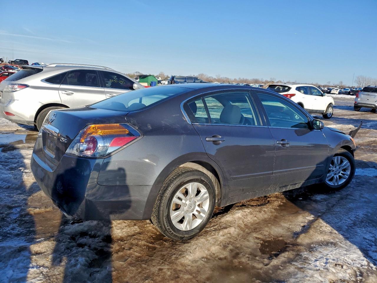 2010 Niss Altima - Фото 3