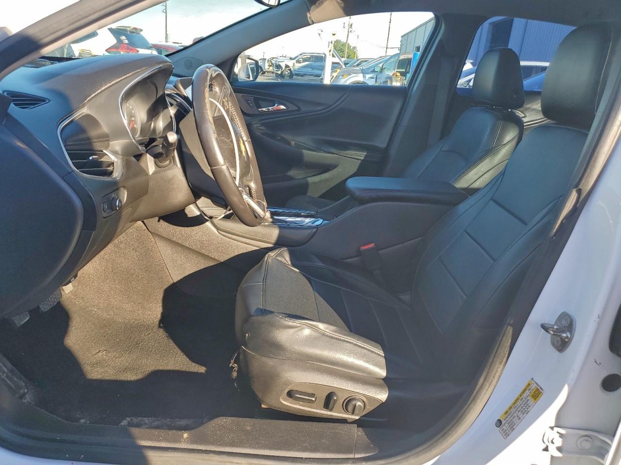 2016 Chevrolet Malibu Premier - Фото 7