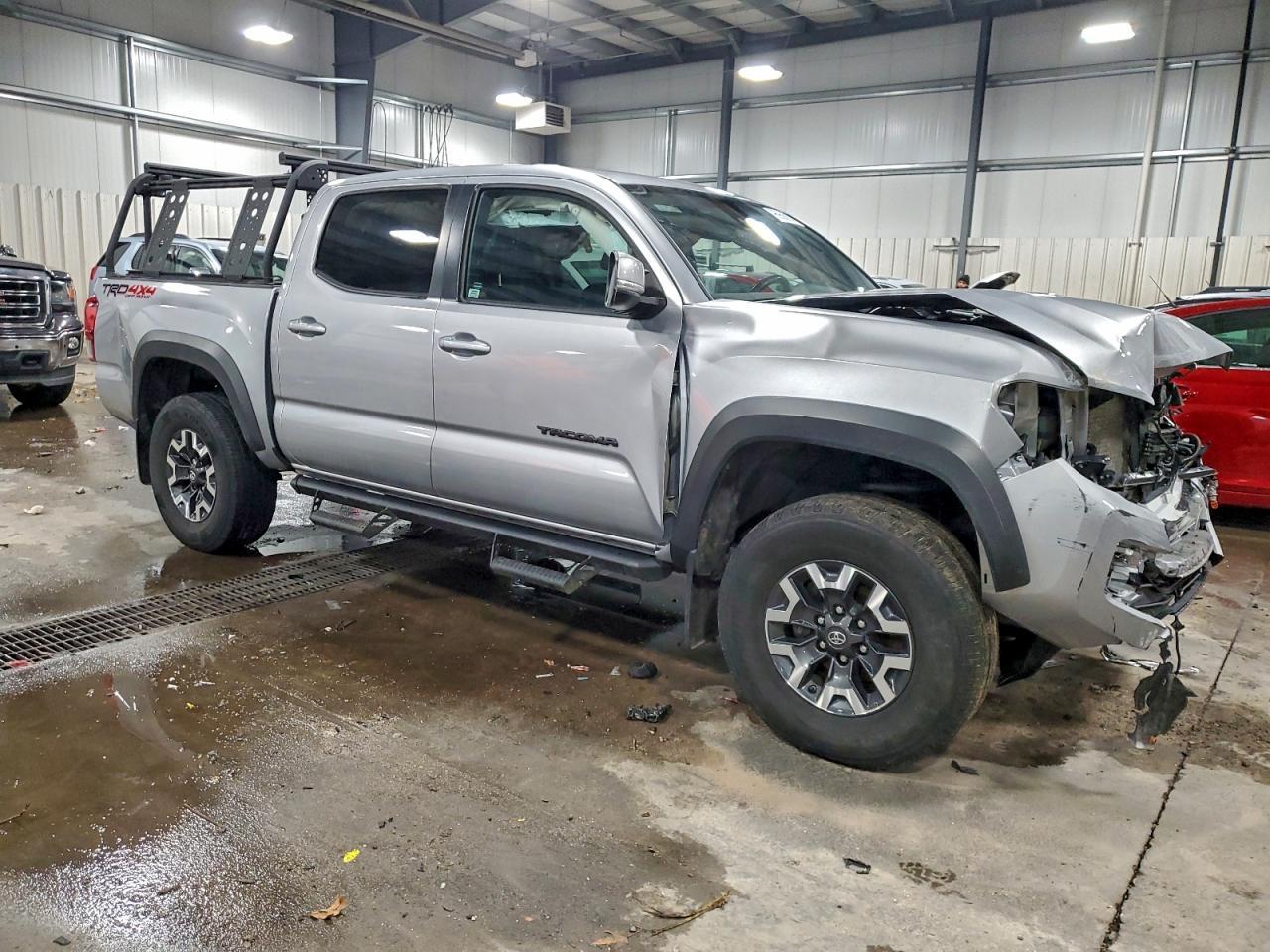 2019 Toyota Tacoma Double Cab - Фото 4