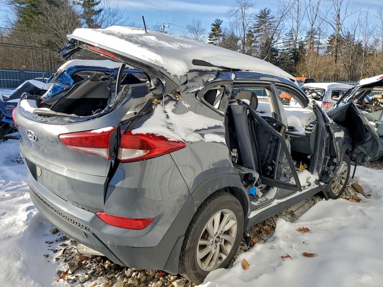 2017 Hyundai Tucson Se - Фото 3