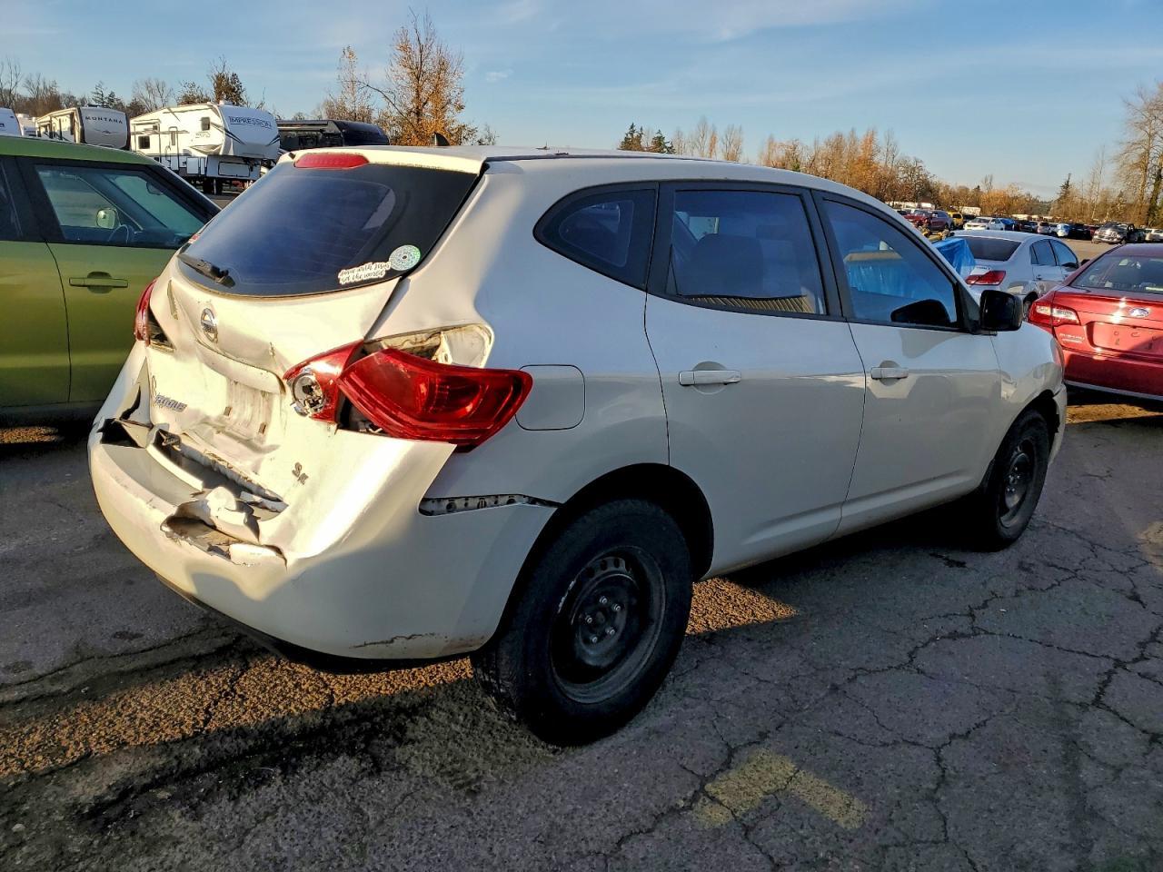 2009 Nissan Rogue S - Image 3