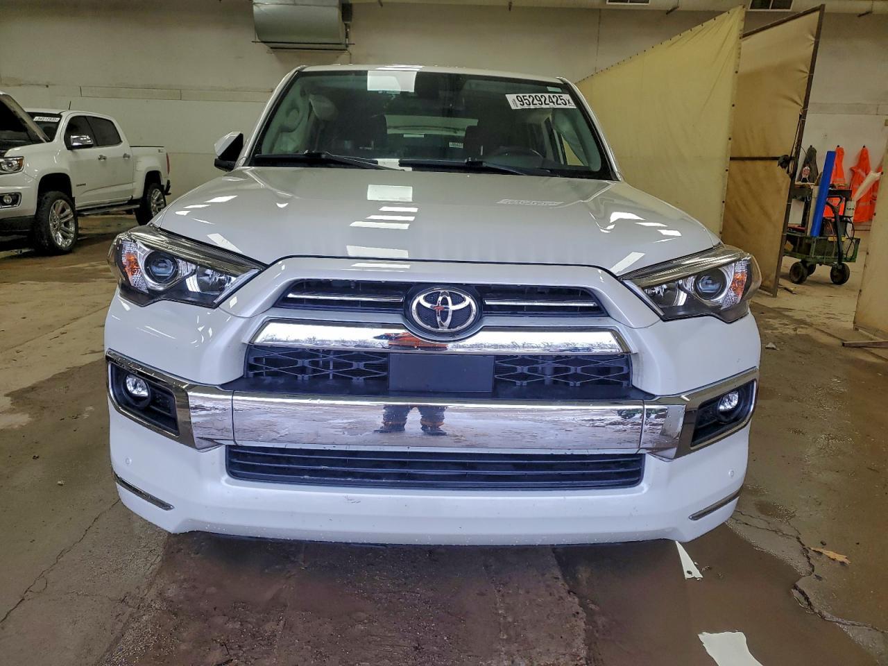 2021 Toyota 4Runner Trail - Фото 5