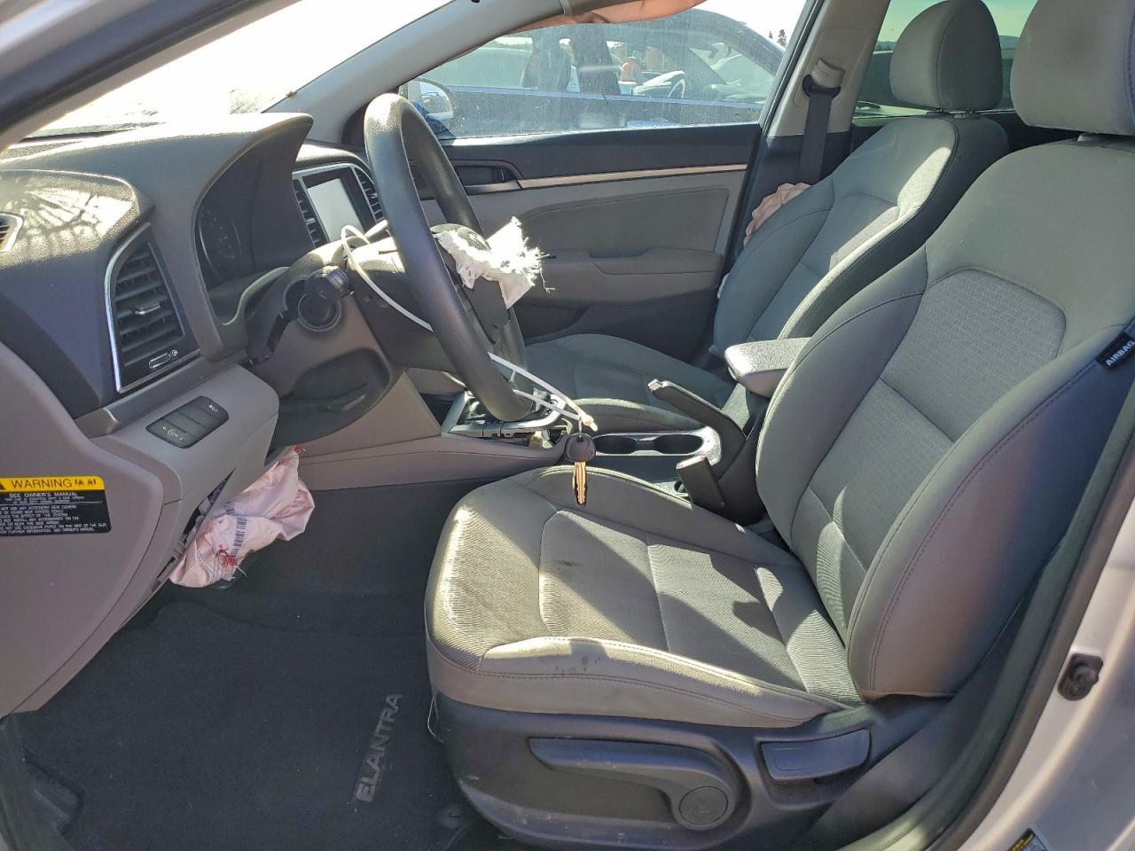 2017 Hyundai Elantra Se - Фото 7