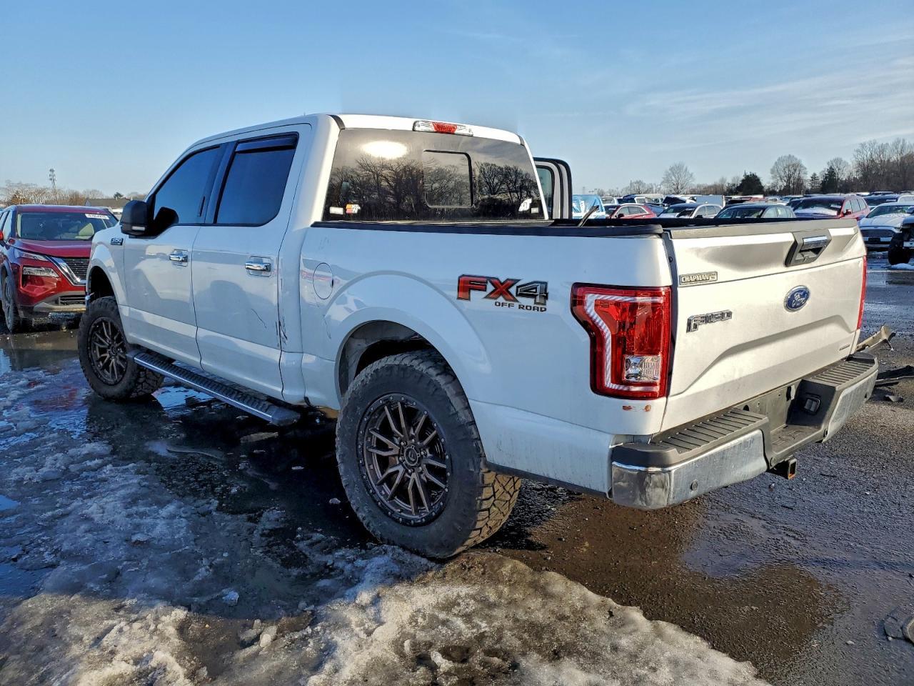 2016 Ford F150 Supercrew - Фото 2