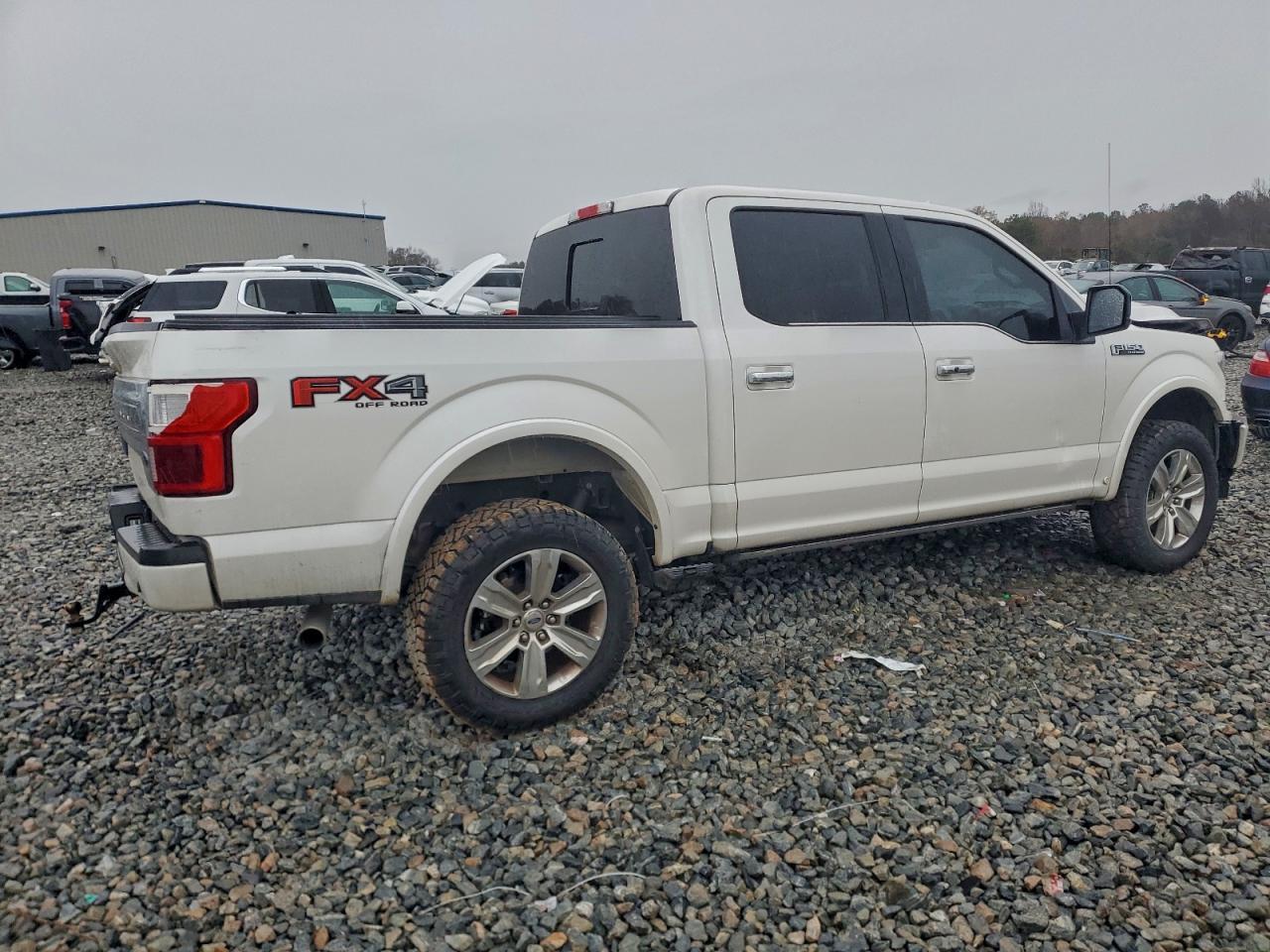 2018 Ford F150 Supercrew - Фото 3