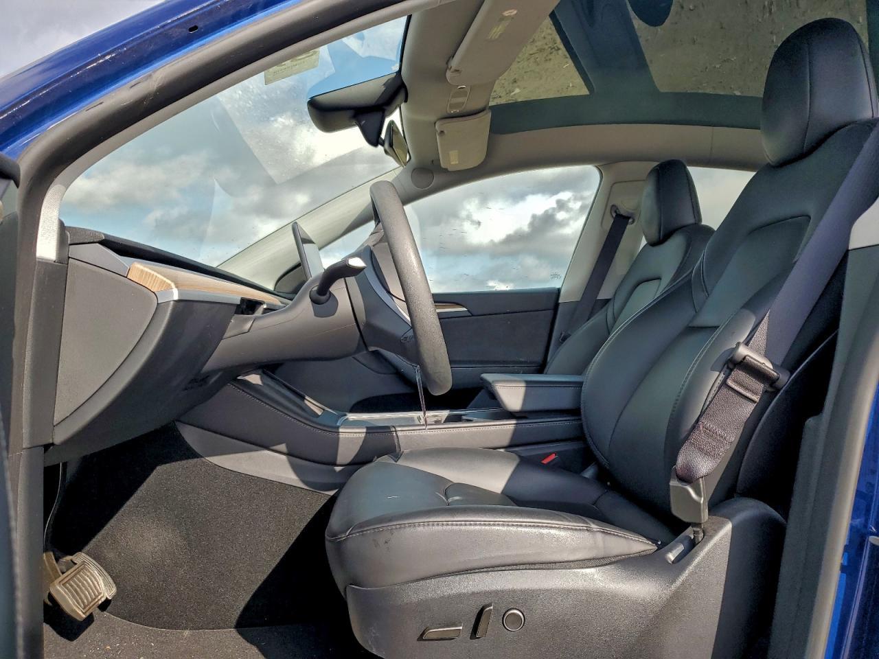 2024 Tesla Model Y - Фото 7