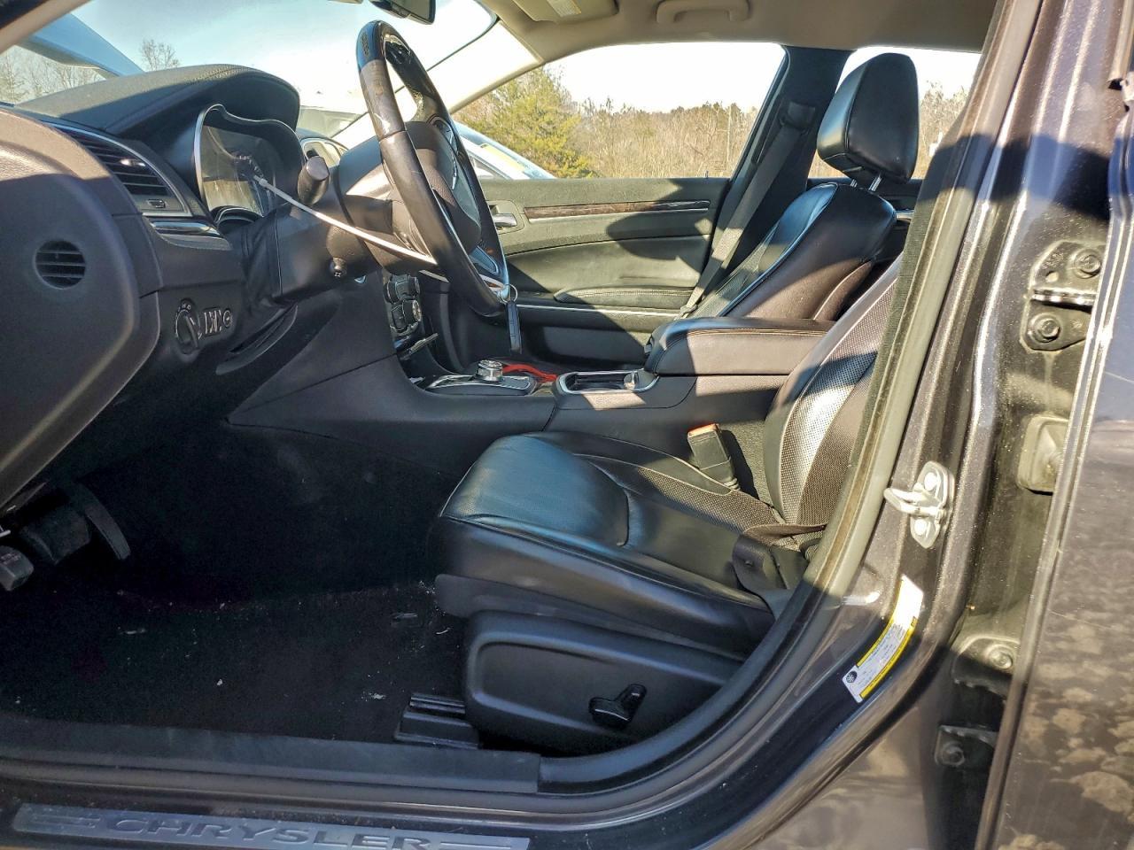 2019 Chrysler 300 Limited - Фото 7