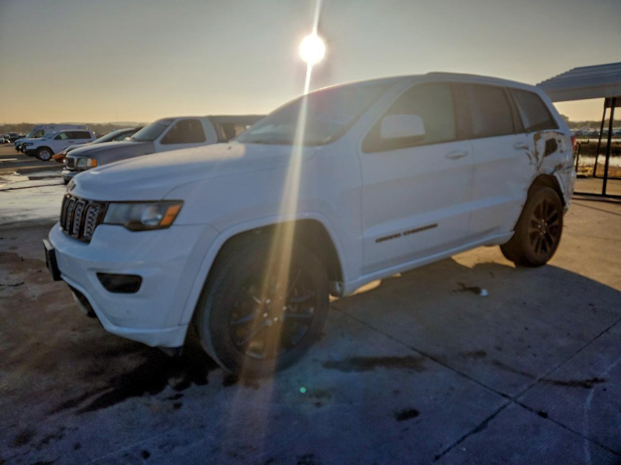 2017 Jeep Grand Cherokee Laredo