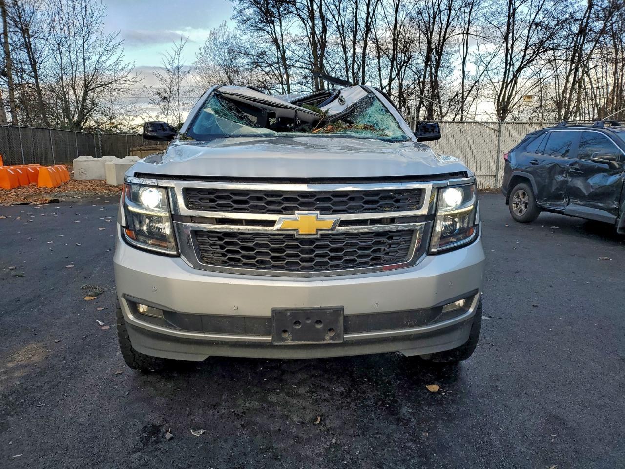 2017 Chevrolet Suburban K1500 Lt - Фото 5