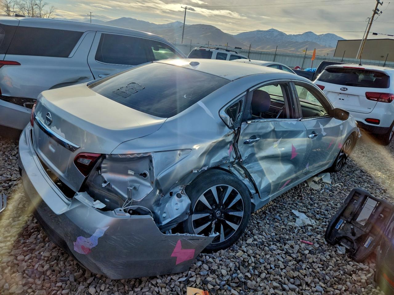 2018 Nissan Altima 2.5 - Фото 3