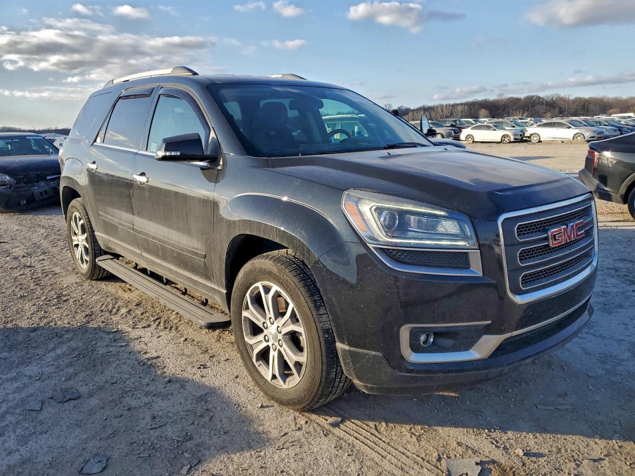 2013 GMC Acadia - Image 4