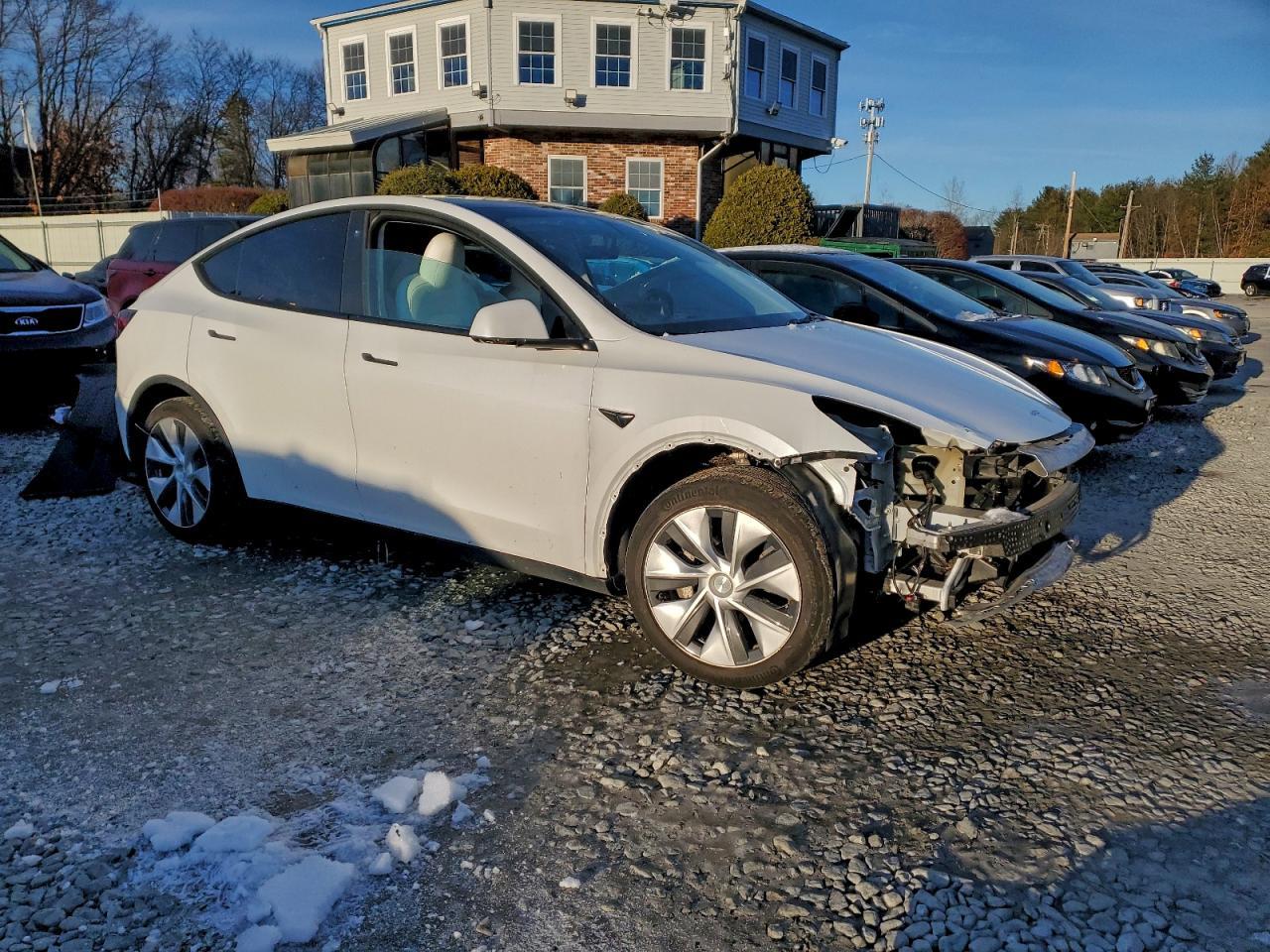 2021 Tesla Model Y - Image 4