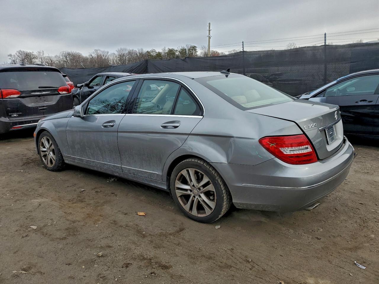 2013 Mercedes-Benz C 300 4Matic - Image 2