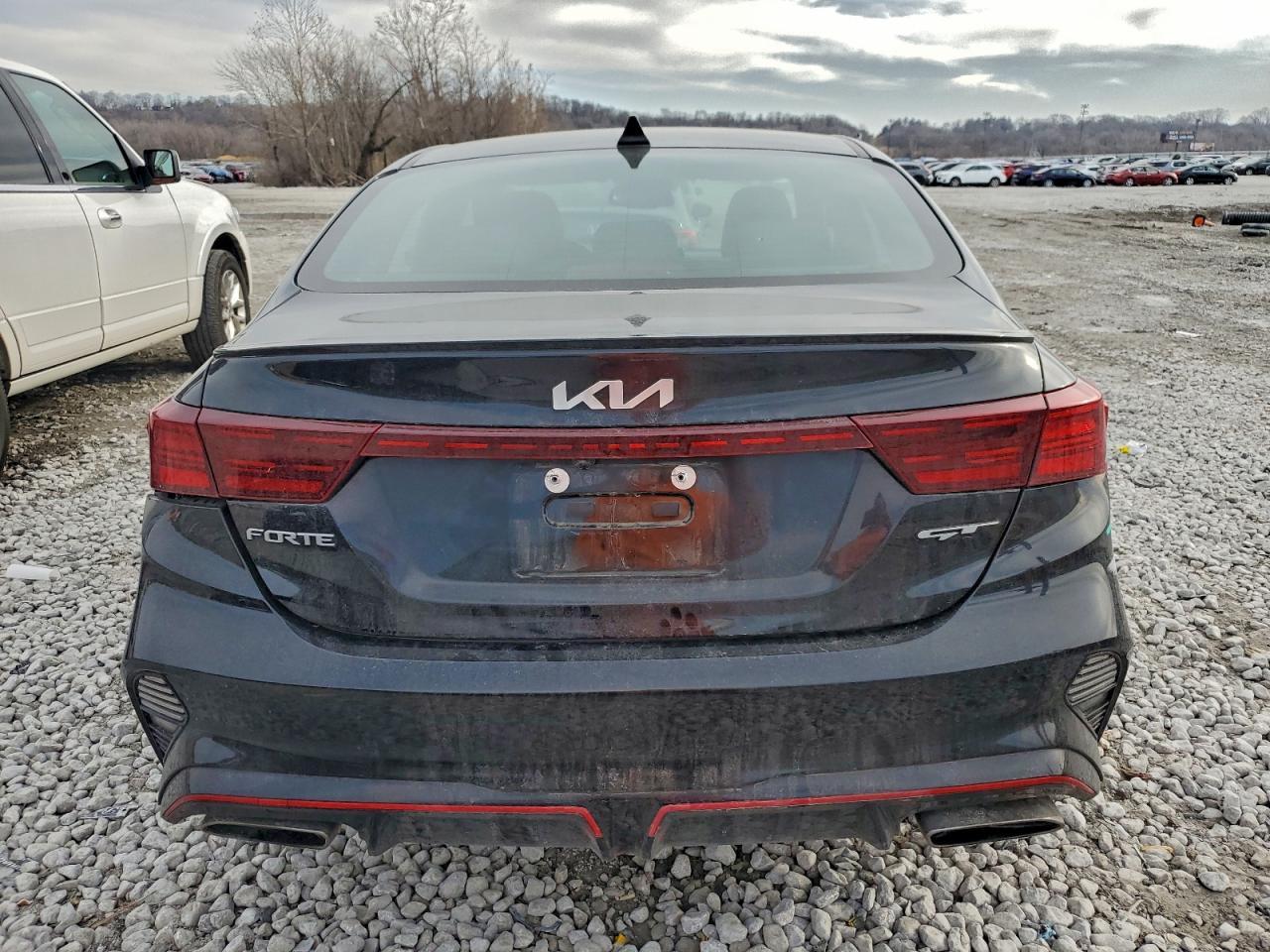2022 Kia Forte Gt - Фото 6