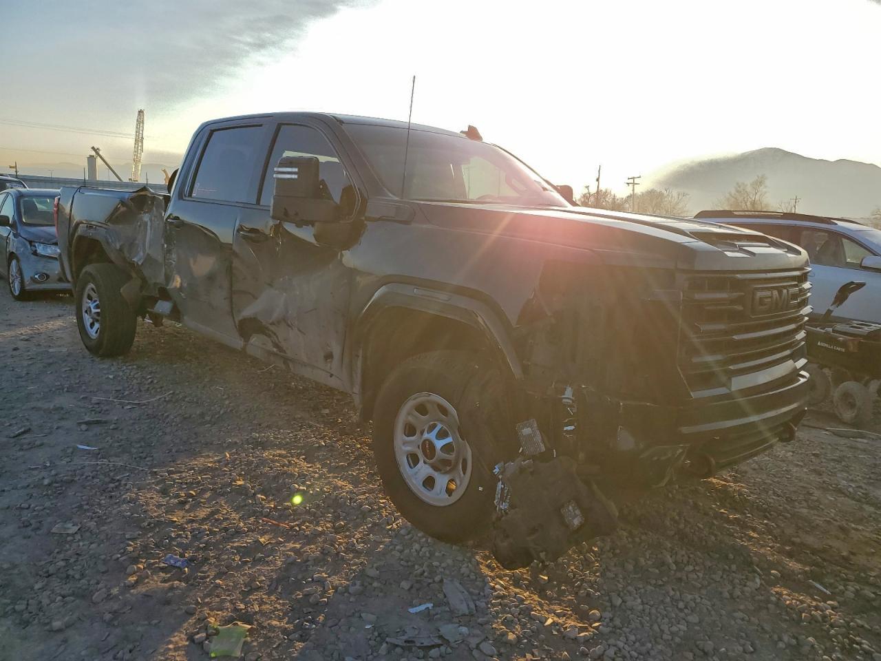 2024 GMC Sierra K3500 Slt - Image 4
