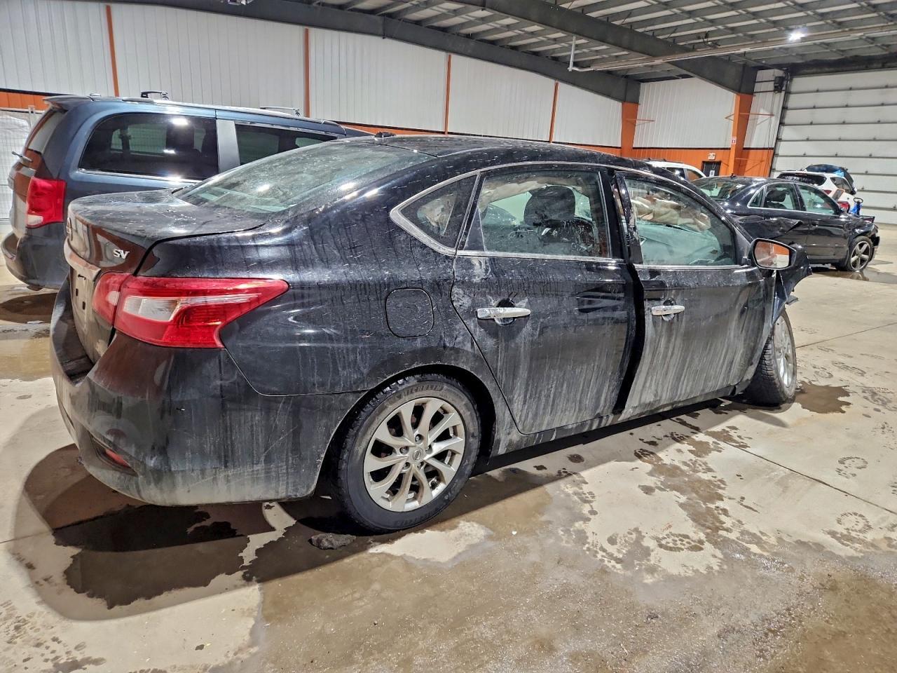 2019 Nissan Sentra S - Фото 3