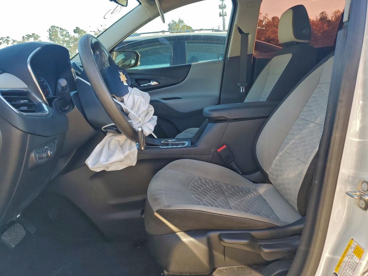 2019 Chevrolet Equinox Ls - Фото 7