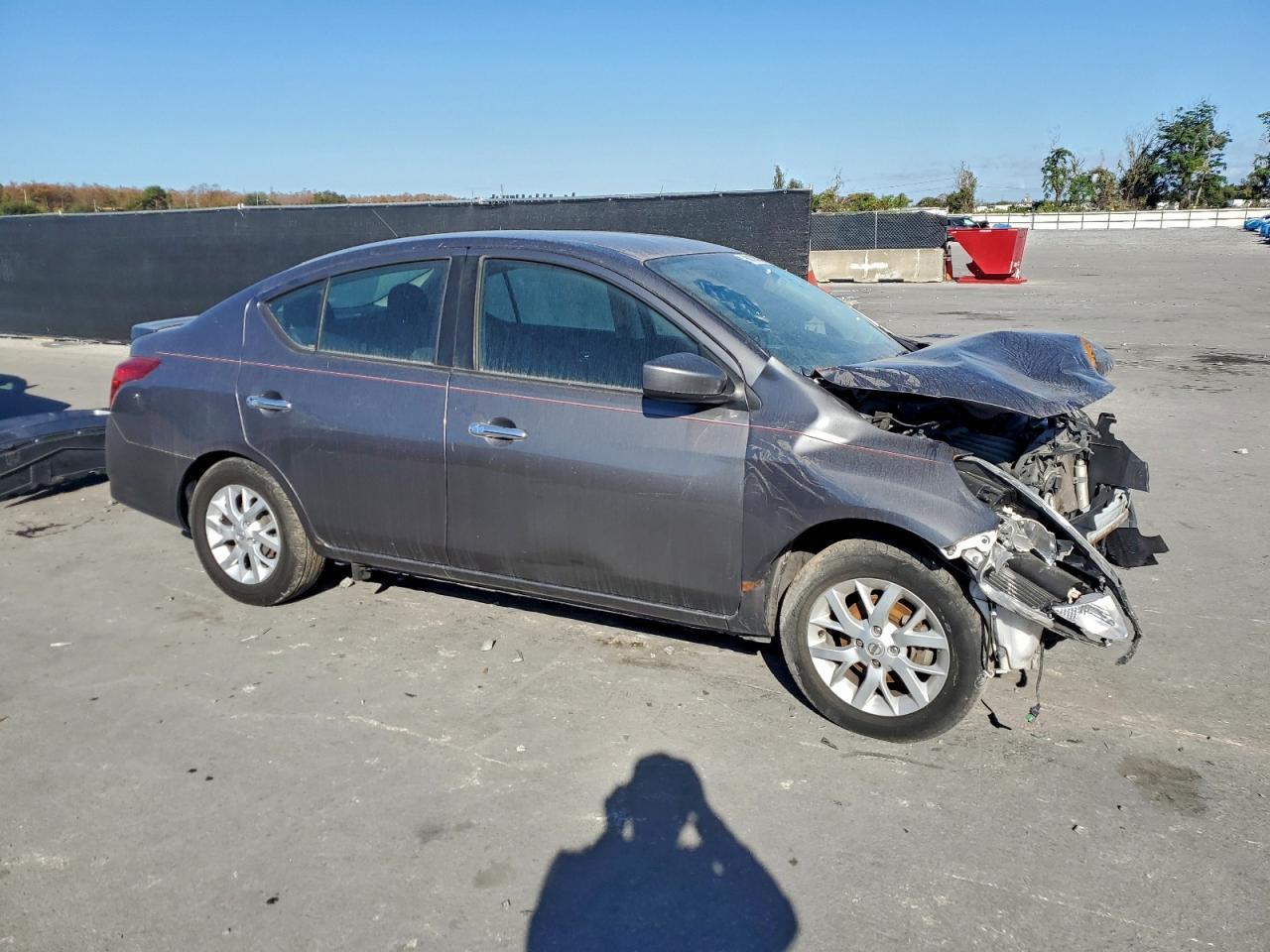 2018 Nissan Versa S - Фото 4